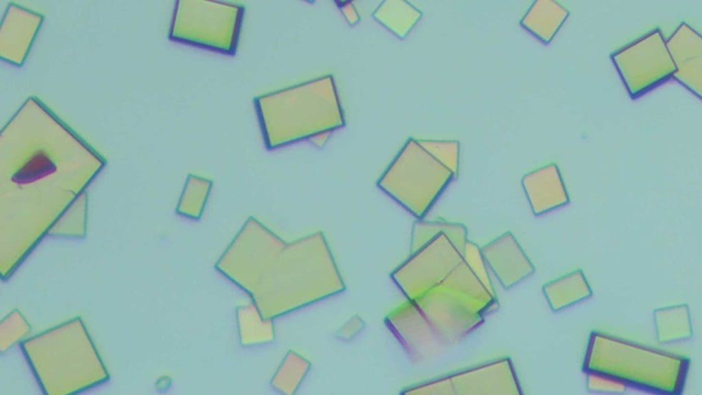 ultra-thin crystals of 2D molecular frameworks