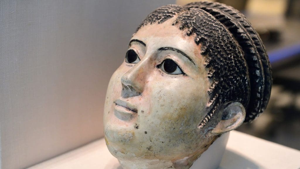 Mummu mask.