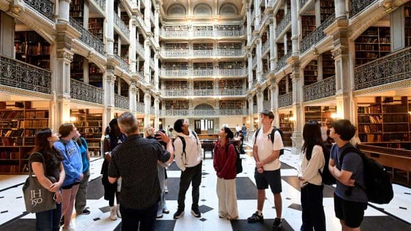 Investigating the Pinkertons class session held in the Peabody Library.